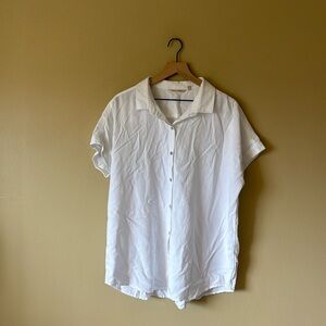 Soft Surroundings Short Sleeve Button Up size Large
